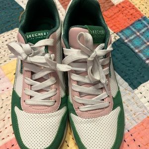 Skechers Memory Foam Lace up Tennis Shoe, sz 8